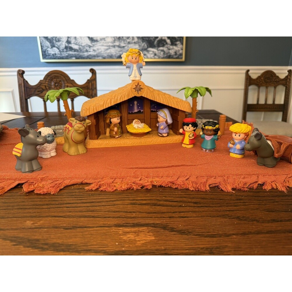 Little People Christmas Deluxe Nativity Set Musical Away In A Manger Lights Up